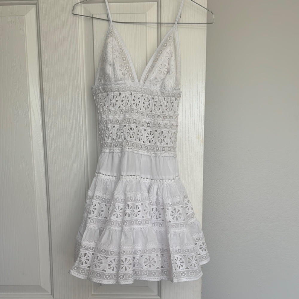 Elegant White Lace Dress